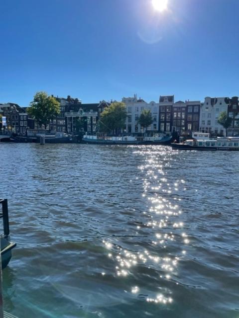 Houseboat Amstel River Studio อัมสเตอร์ดัม ภายนอก รูปภาพ
